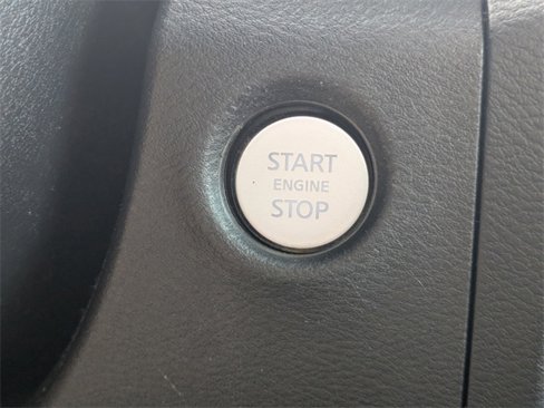Used 2022 Nissan Frontier Pro-X image 33