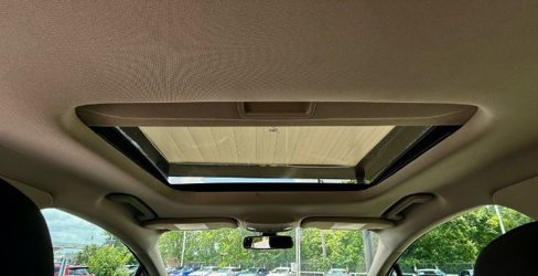 Used 2020 Ford Fusion SE image 6