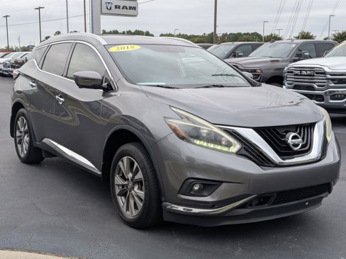 Used 2018 Nissan Murano SL w/ Moonroof Package image 3