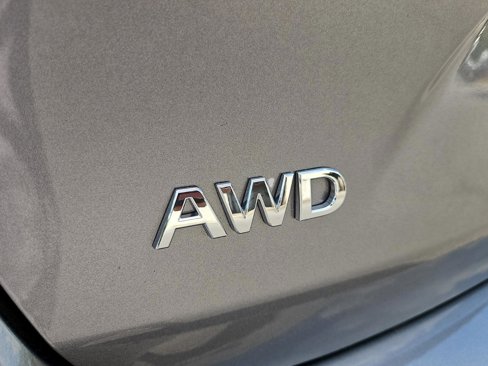 Used 2021 INFINITI QX50 Luxe w/ Appearance Package image 28
