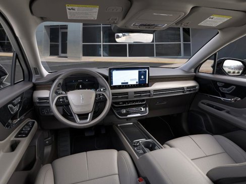 New 2024 Lincoln Corsair Grand Touring w/ Equipment Group 301A image 9