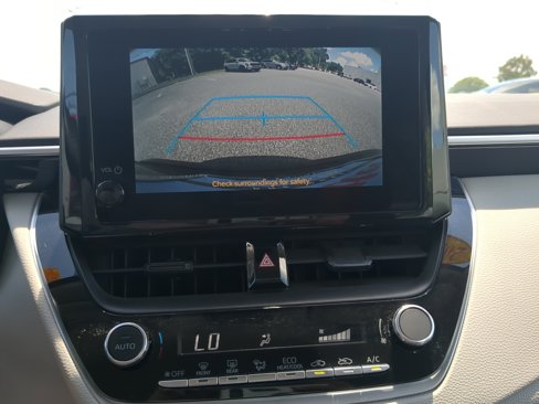Used 2023 Toyota Corolla LE image 26