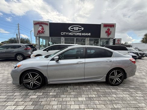 Used 2016 Honda Accord Sport image 4