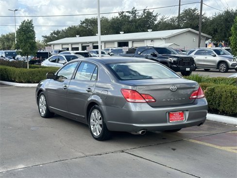 Used 2007 Toyota Avalon XLS image 5