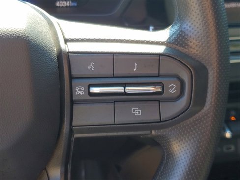 Used 2024 Chevrolet Colorado Trail Boss w/ Technology Package image 22