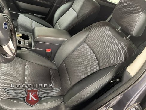 Used 2017 Subaru Outback 2.5i Premium image 12