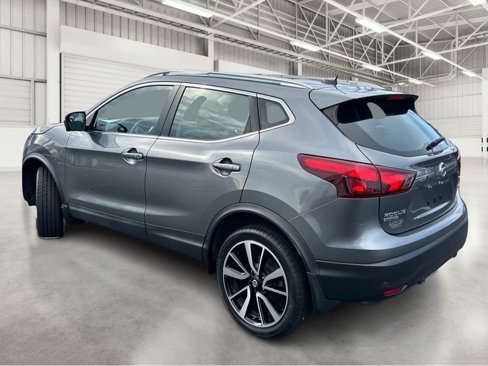 Used 2019 Nissan Rogue Sport SL w/ Premium Package image 7
