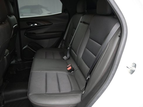 Used 2023 Chevrolet TrailBlazer RS image 22
