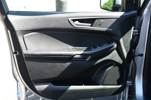 Used 2022 Ford Edge SEL w/ Convenience Package image 22