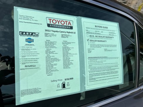 Used 2022 Toyota Camry LE image 30
