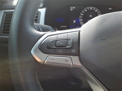 Used 2022 Volkswagen Atlas SE image 16