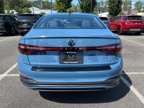 Used 2025 Volkswagen Jetta SE image 12