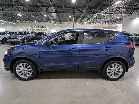 Used 2022 Nissan Rogue Sport S image 4