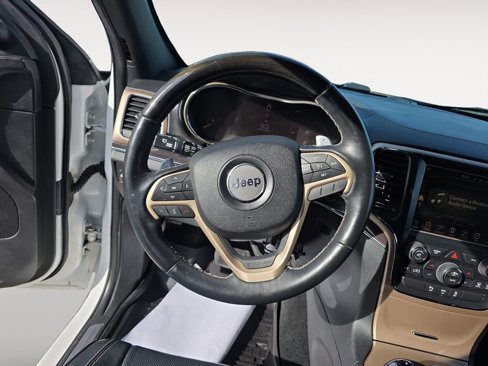 Used 2015 Jeep Grand Cherokee Overland image 12