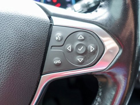 Used 2020 Chevrolet Traverse LT image 26