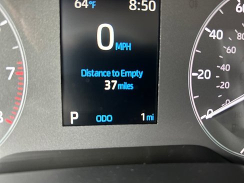 New 2025 Toyota Corolla LE image 10
