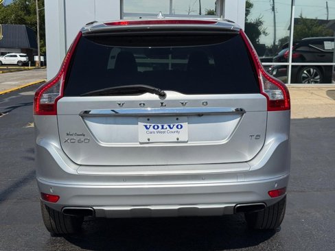 Used 2015 Volvo XC60 T5 Platinum image 5