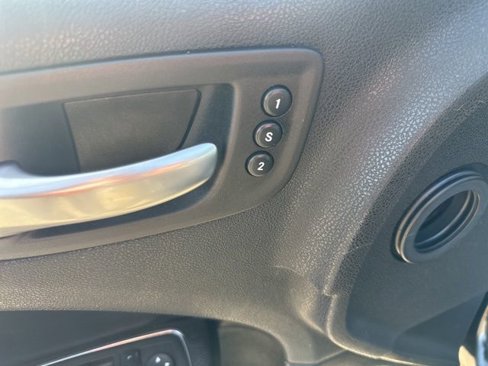Used 2022 Dodge Charger SXT w/ Leather Interior Group image 15