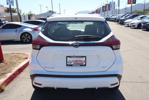 Used 2024 Nissan Kicks SV image 5