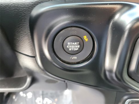 Used 2020 Jeep Wrangler Sport image 16