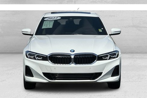 Used 2023 BMW 330e w/ Driving Assistance Package image 9