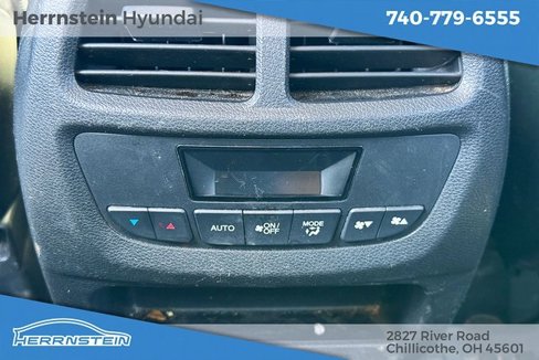 Used 2017 Honda Pilot EX-L image 12