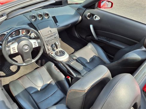 Used 2006 Nissan 350Z Touring image 17
