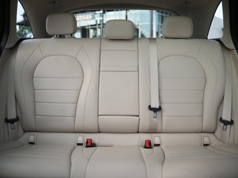 Certified 2022 Mercedes-Benz GLC 300 4MATIC w/ Premium Package Lite image 36