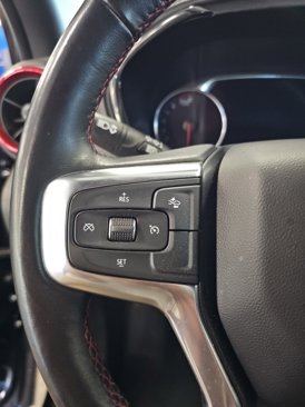 Used 2022 Chevrolet Blazer RS w/ Enhanced Convenience Package image 15
