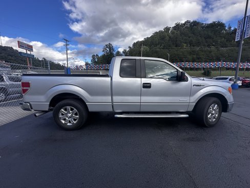 Used 2013 Ford F150 XLT w/ XLT Chrome Pkg image 8