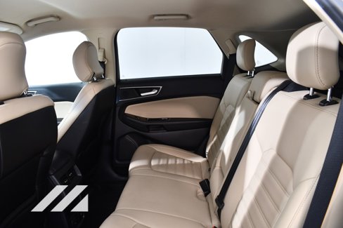 Used 2019 Ford Edge SEL w/ Equipment Group 201A image 16