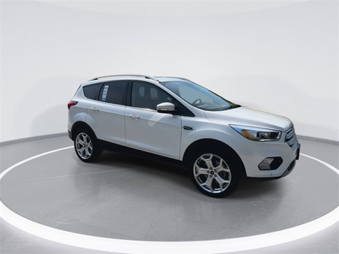 Used 2019 Ford Escape Titanium image 9