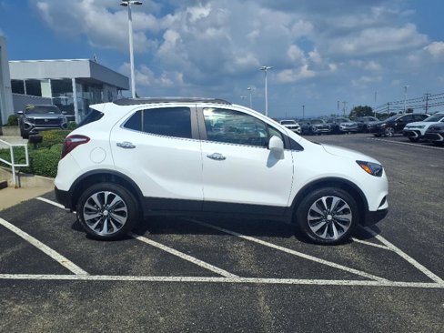 Used 2022 Buick Encore Preferred w/ Safety Package image 8
