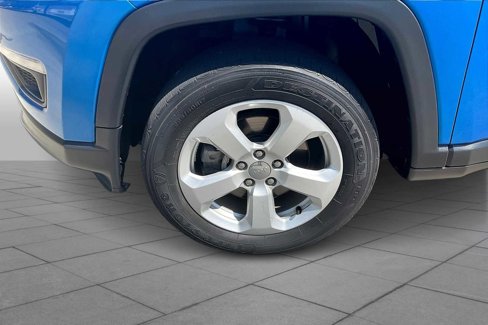 Used 2018 Jeep Compass Latitude w/ Popular Equipment Group image 10