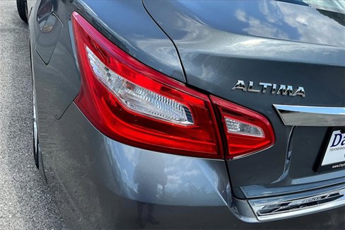 Used 2017 Nissan Altima 2.5 S image 32