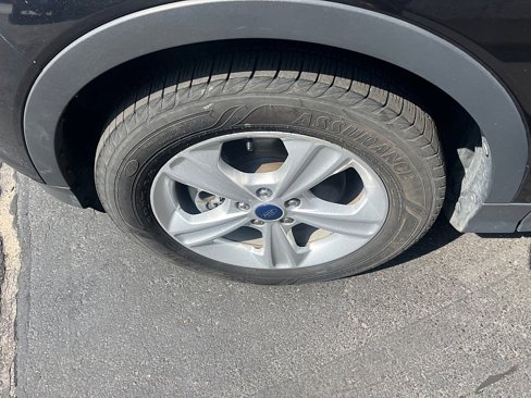 Used 2014 Ford Escape SE image 13