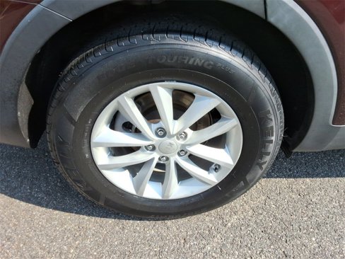 Used 2017 Kia Sorento LX image 13
