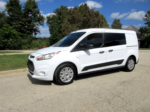 Used 2017 Ford Transit Connect XLT image 5