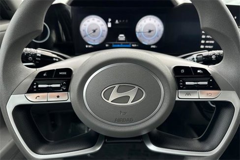 Certified 2024 Hyundai Elantra SEL image 24