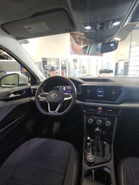 Used 2023 Volkswagen Taos SE w/ Panoramic Sunroof Package image 26