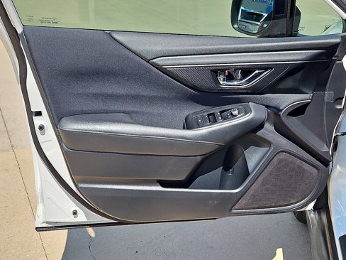 Used 2022 Subaru Outback Premium image 14