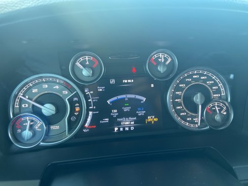Used 2015 RAM 1500 Limited image 13