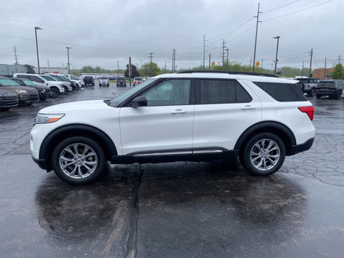 Used 2022 Ford Explorer XLT image 7