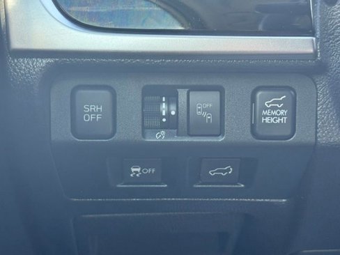 Used 2017 Subaru Forester 2.5i Touring image 35