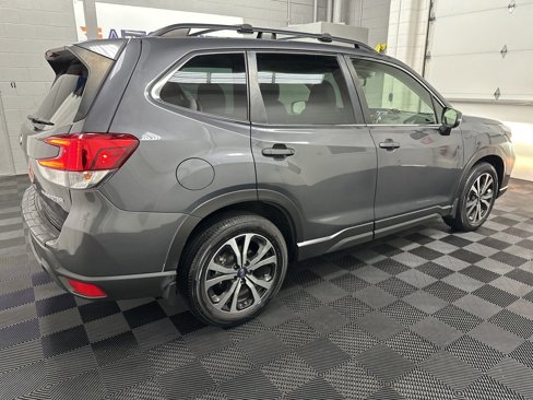 Used 2021 Subaru Forester Limited w/ Popular Package #3 image 11