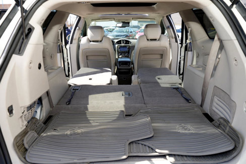 Used 2014 Buick Enclave Leather w/ LPO, Cargo Convenience Pkg image 21