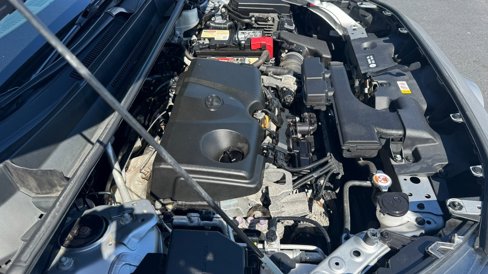 Used 2021 Toyota RAV4 XLE image 18