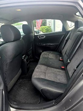 Used 2015 Nissan Sentra SV image 9