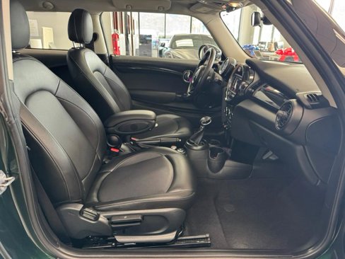 Used 2019 MINI Cooper 2-Door Hardtop image 73