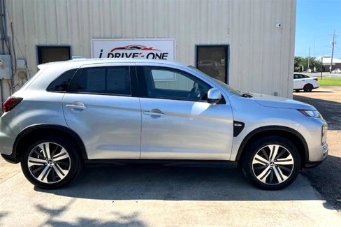 Used 2020 Mitsubishi Outlander Sport AWD image 5